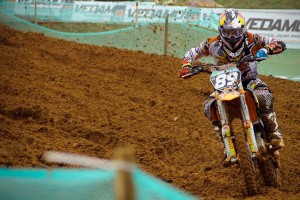 世界杯2026-切特一球定乾坤，雷霆魔术师如何用错误手终结步行者