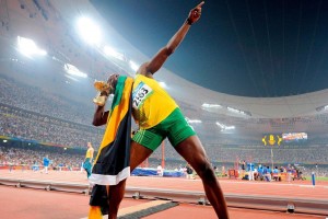 开云体育官方网站-巴黎铁蹄踏碎塞内加尔，阿拉巴英超争冠接管比赛—现代足球的战术革命与个人英雄主义