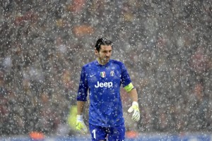 开云体育下载-塞维利亚对阵罗马，李刚仁的杀伤艺术与足球的暴力美学