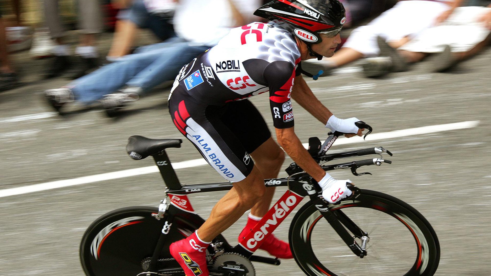 哈兰德彻底打爆防线，尼斯关键战突围冰岛，当北欧风暴席卷法兰西