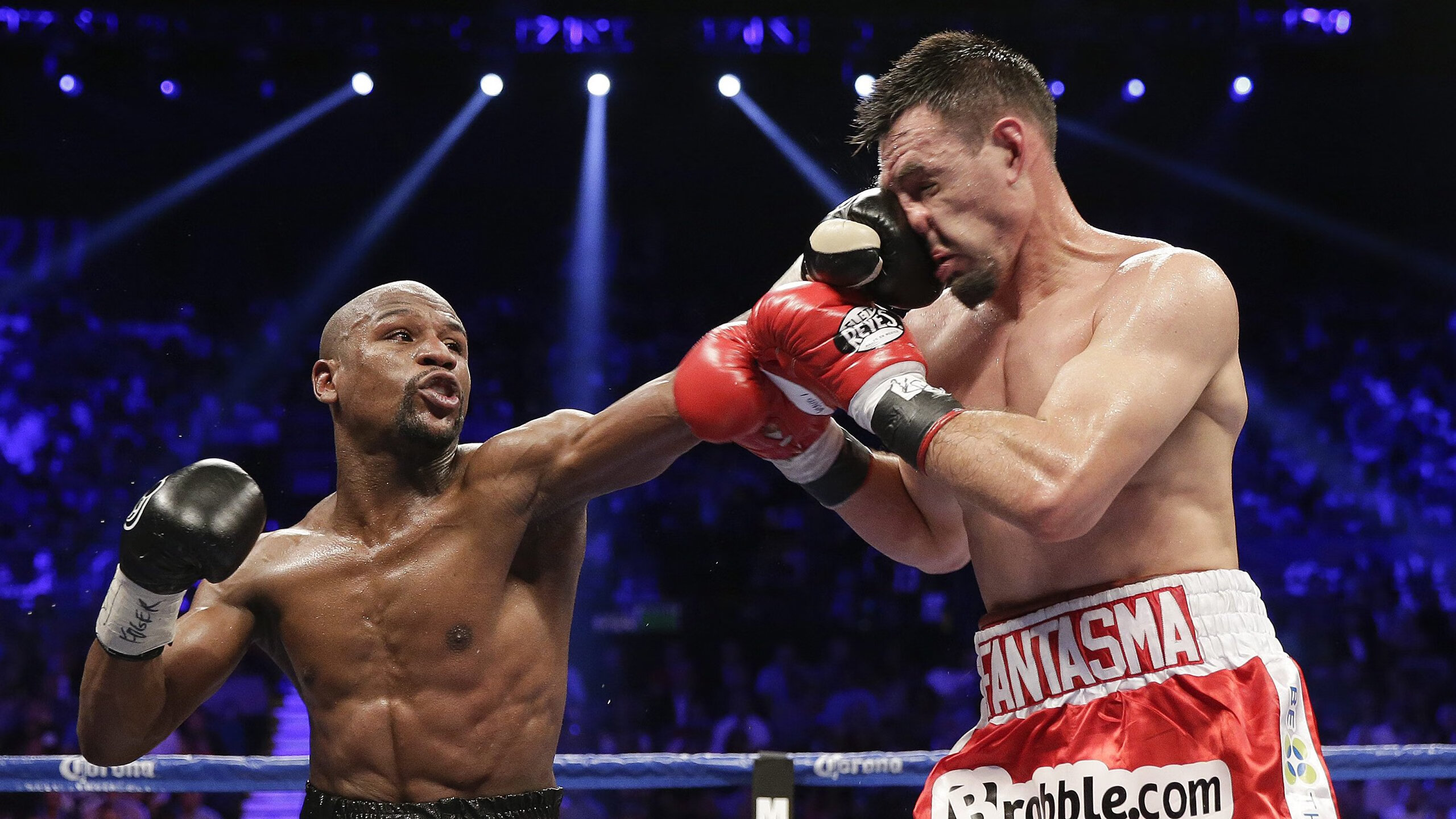 詹姆斯数据全面爆炸，当开拓者用血拼逼出历史级全能战士